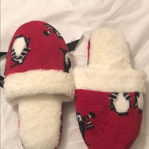 Vera Bradley fleece slippers
